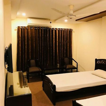 Citymax Hotel Rawalpindi Bagian luar foto