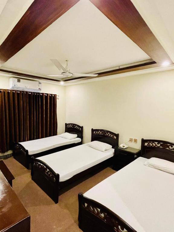 Citymax Hotel Rawalpindi Bagian luar foto